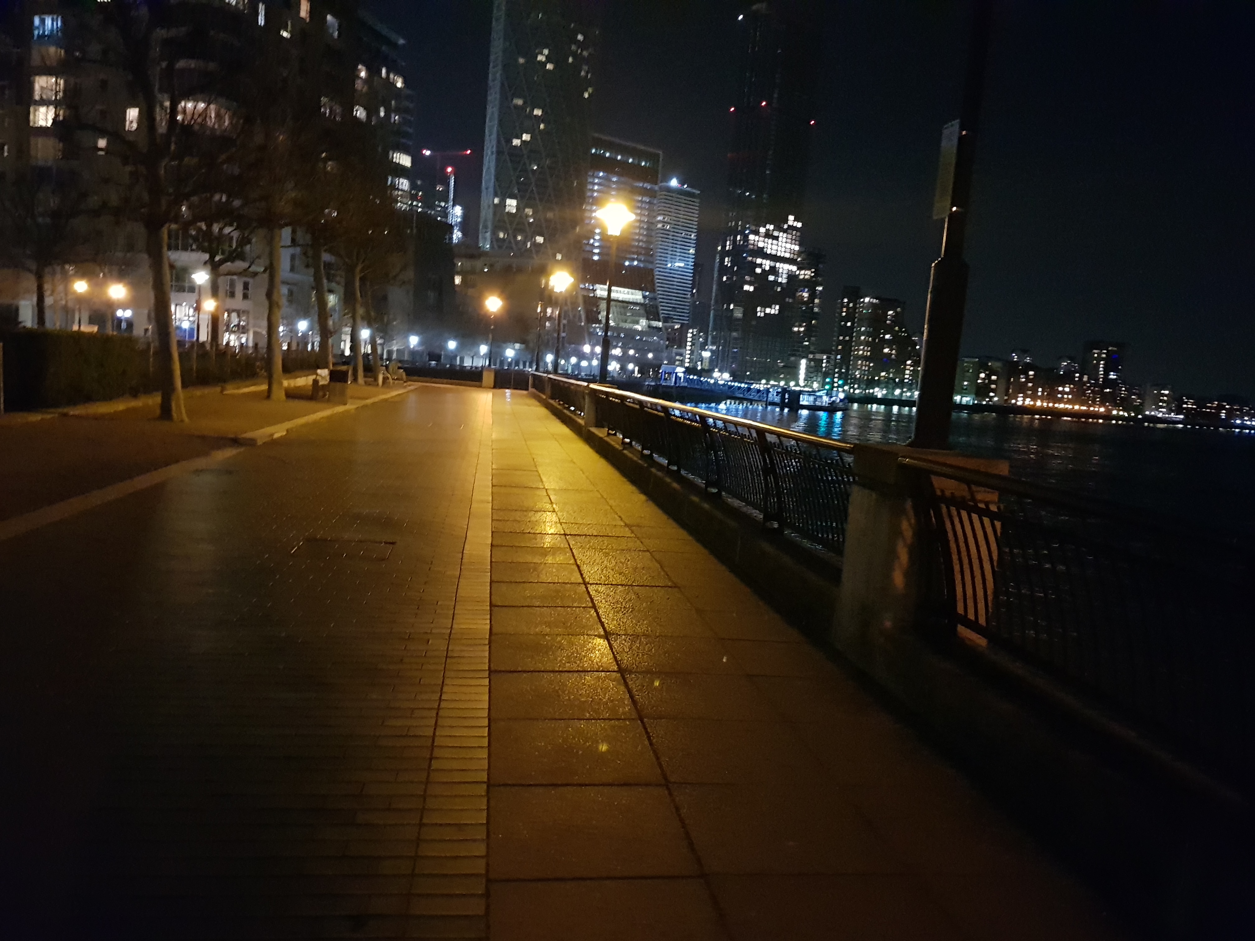Night Scene at Canary Wharf